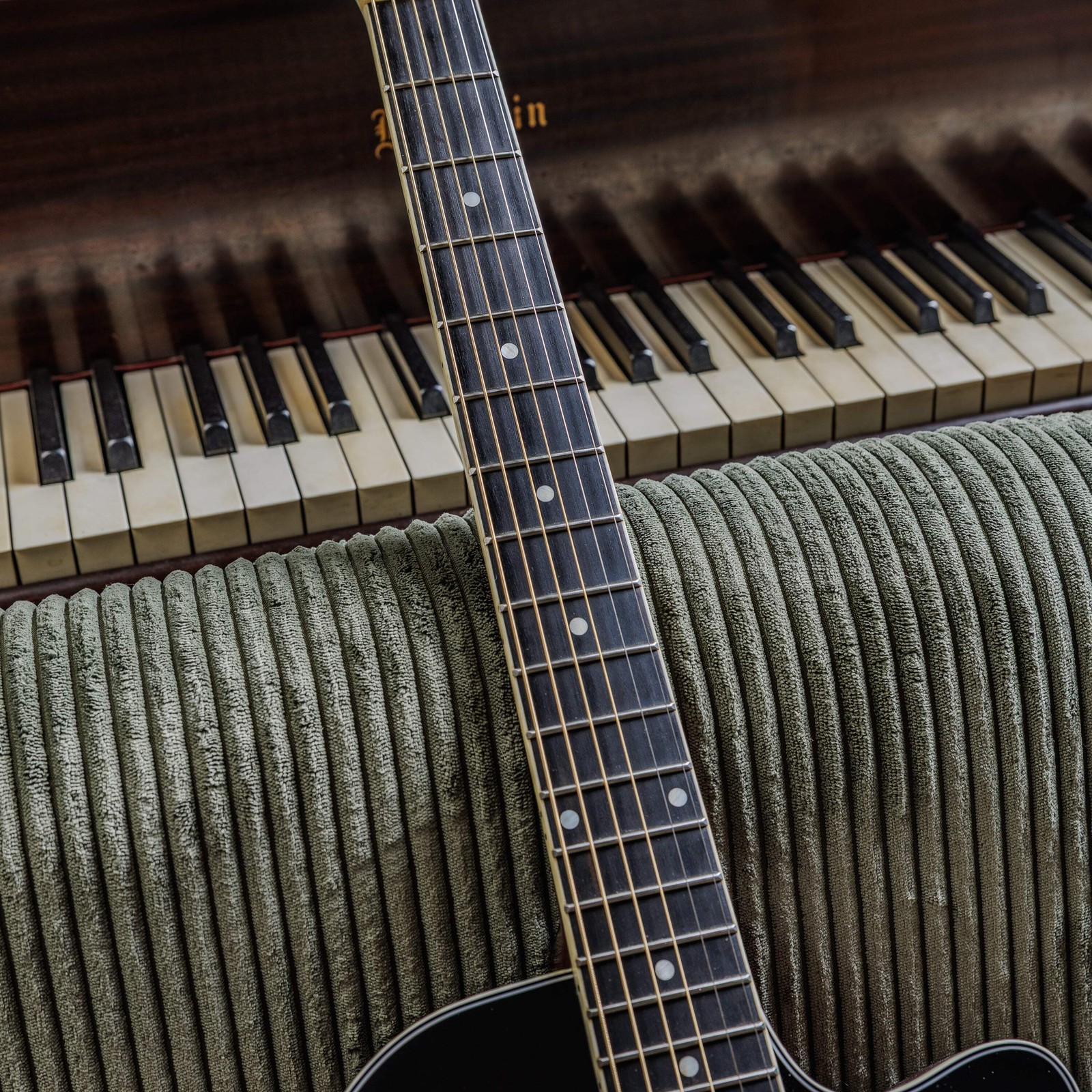Epiphone SST Coupe 2018 – 2019 – Ebony
