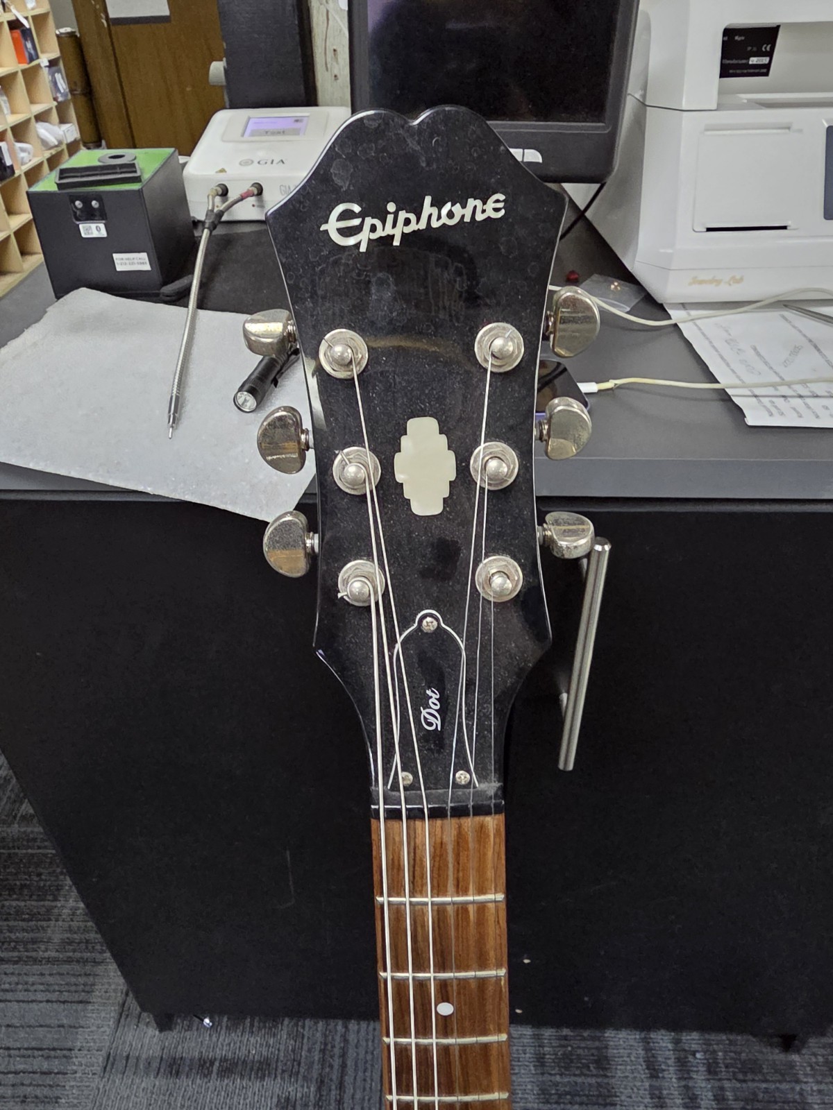 EPIPHONE DOT Vs