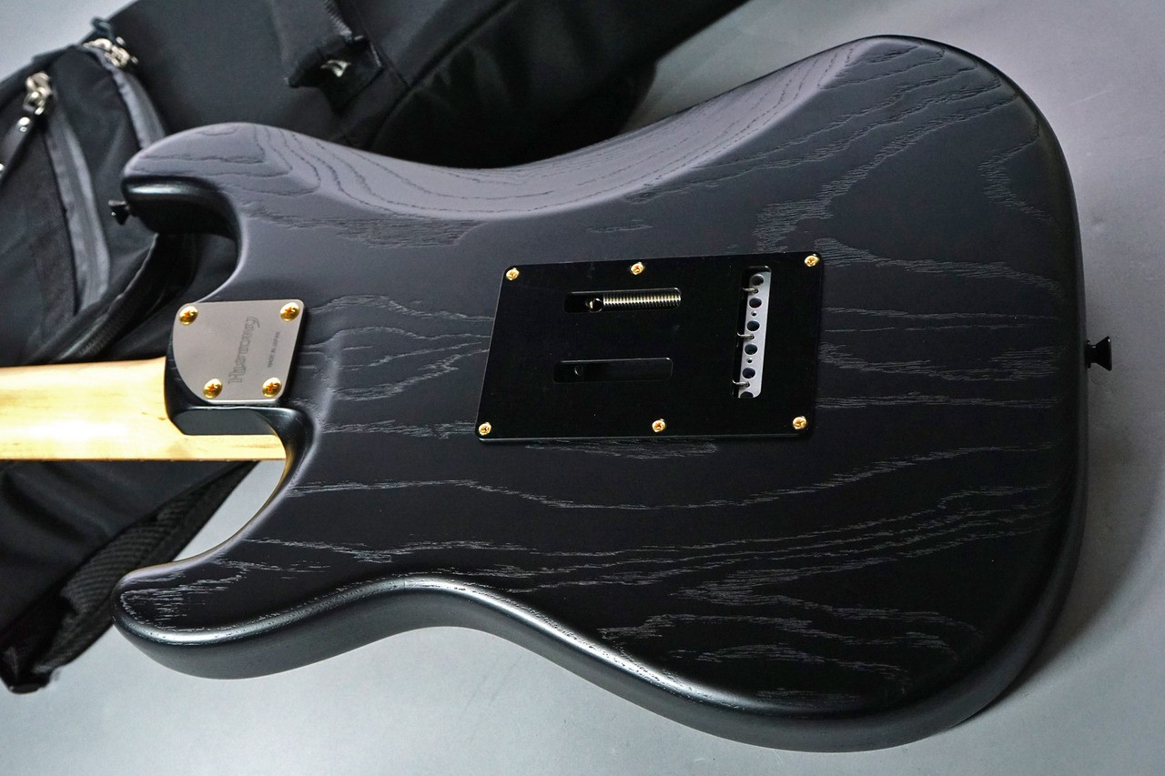 HISTORY HST Ash/Black Open Pore Electric Guitar, 25.5″ Scale Used