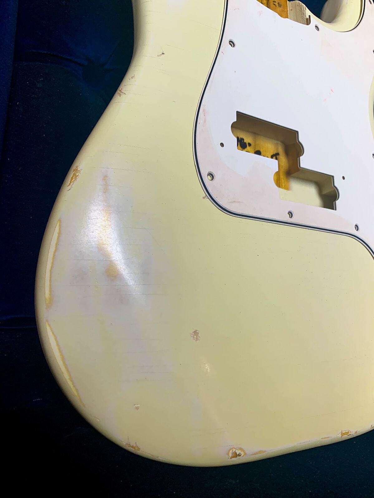 P bass Body NITRO RELIC Olympic White Premium Lightweight PLACE ORDER JVGuitars