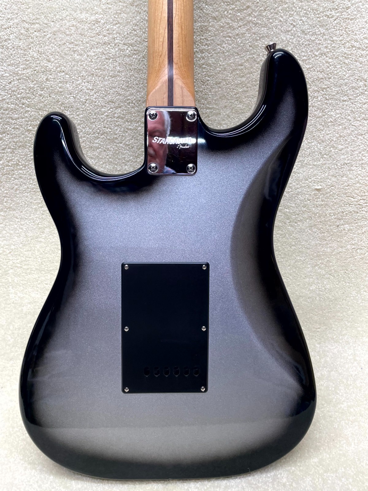 Fender starcaster Strat electric guitar MINT MFG -2008 BEAUTIFUL PLAYS THE BEST!