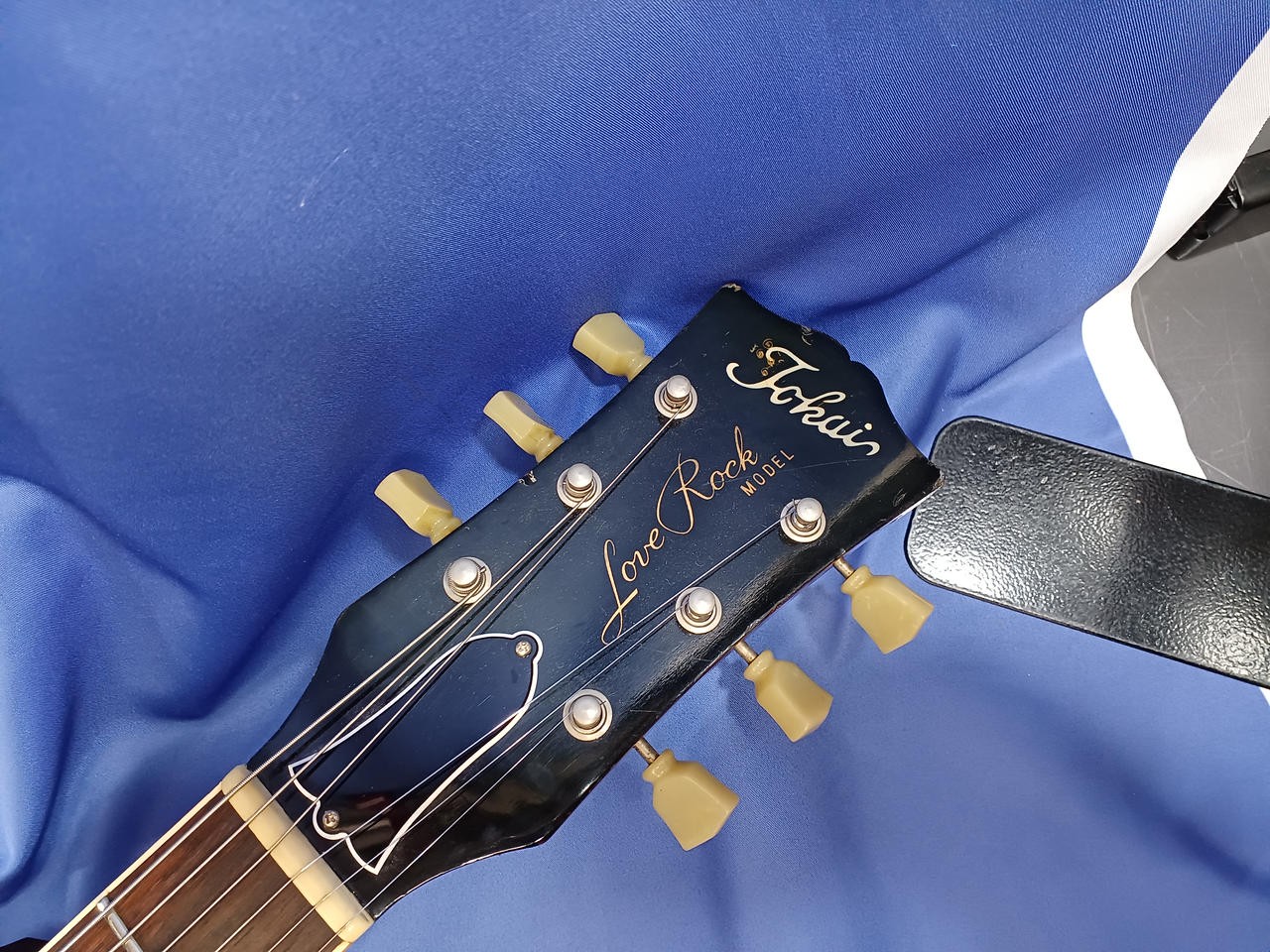 Tokai LS-100 LP Type 1983 Sunburst Electric Guitar W/Hard Case Used Product