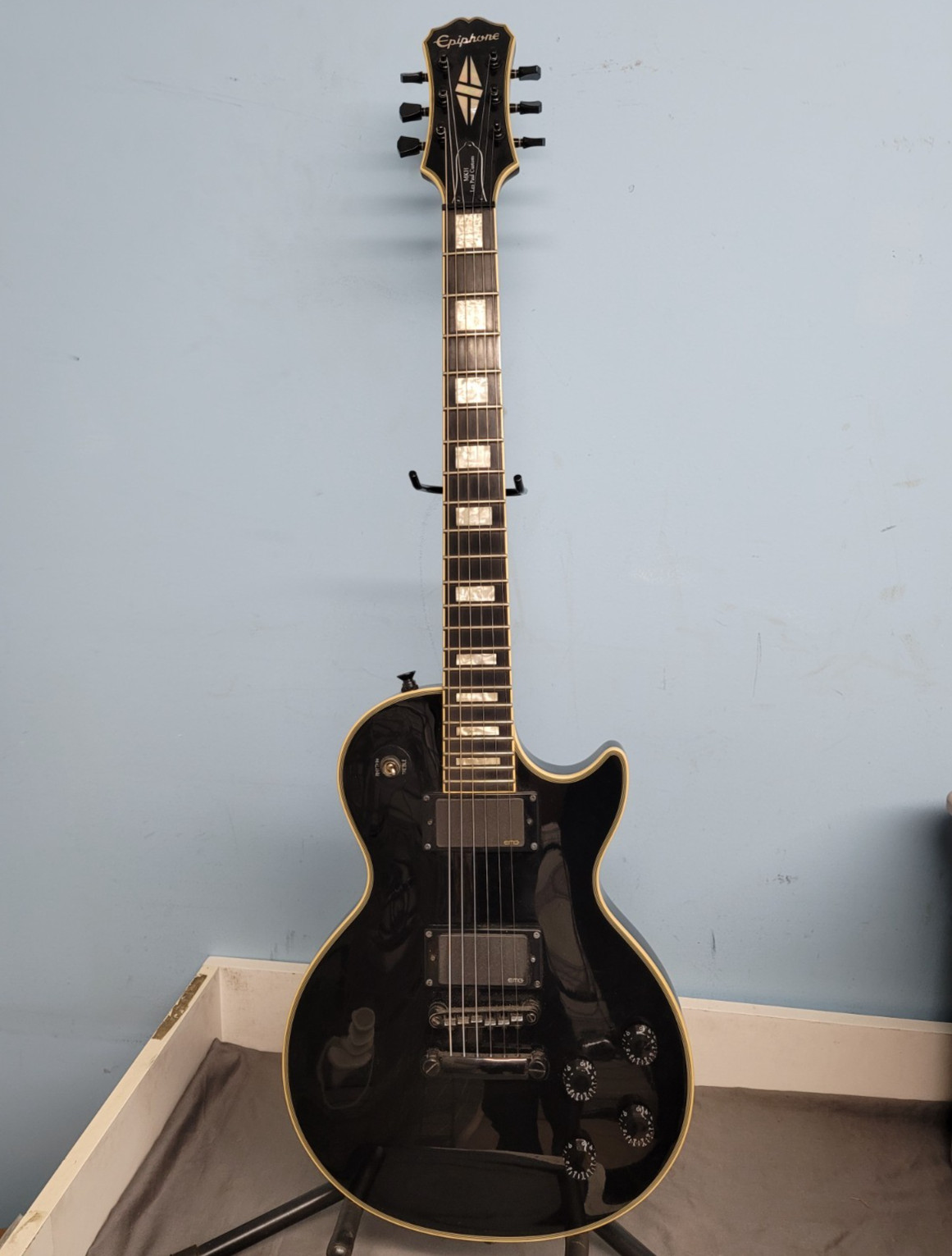 Epiphone MKH Les Paul Custom Electric Guiar Limited Edition – Gloss Black