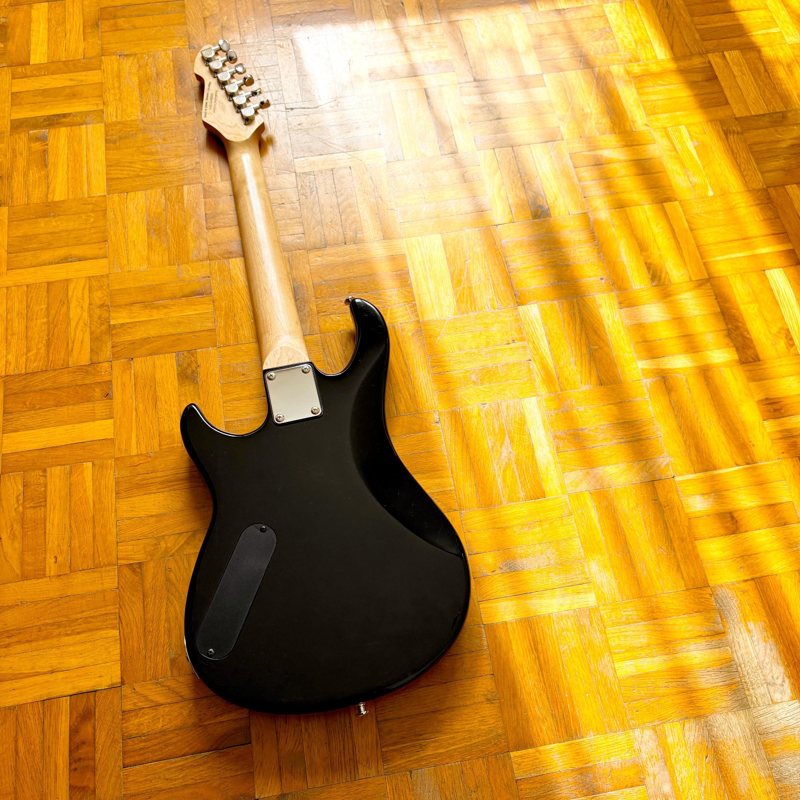 Peavey Marvel Avengers Thor Rockmaster 3/4 Size Electric Guitar – 2011 – Rare!
