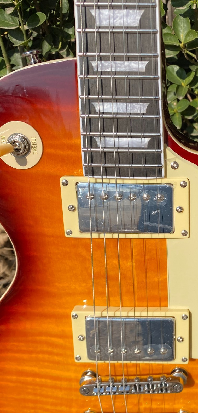 Electric guitar flame maple venner 6strings mahogany body fast shipping in US