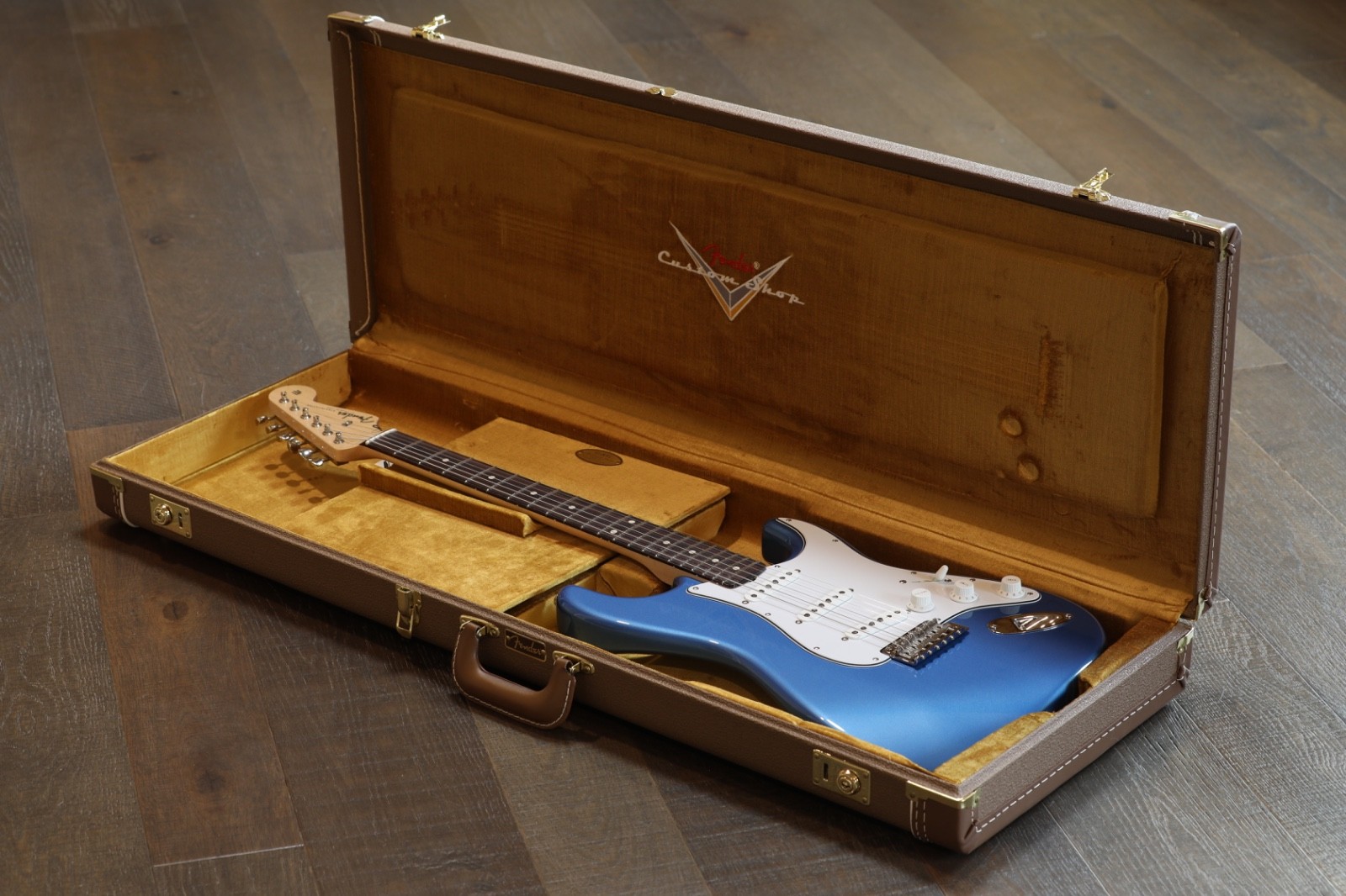 Fender Custom Shop ’61 Reissue 1961 Stratocaster NOS Lake Placid Blue + OHSC COA
