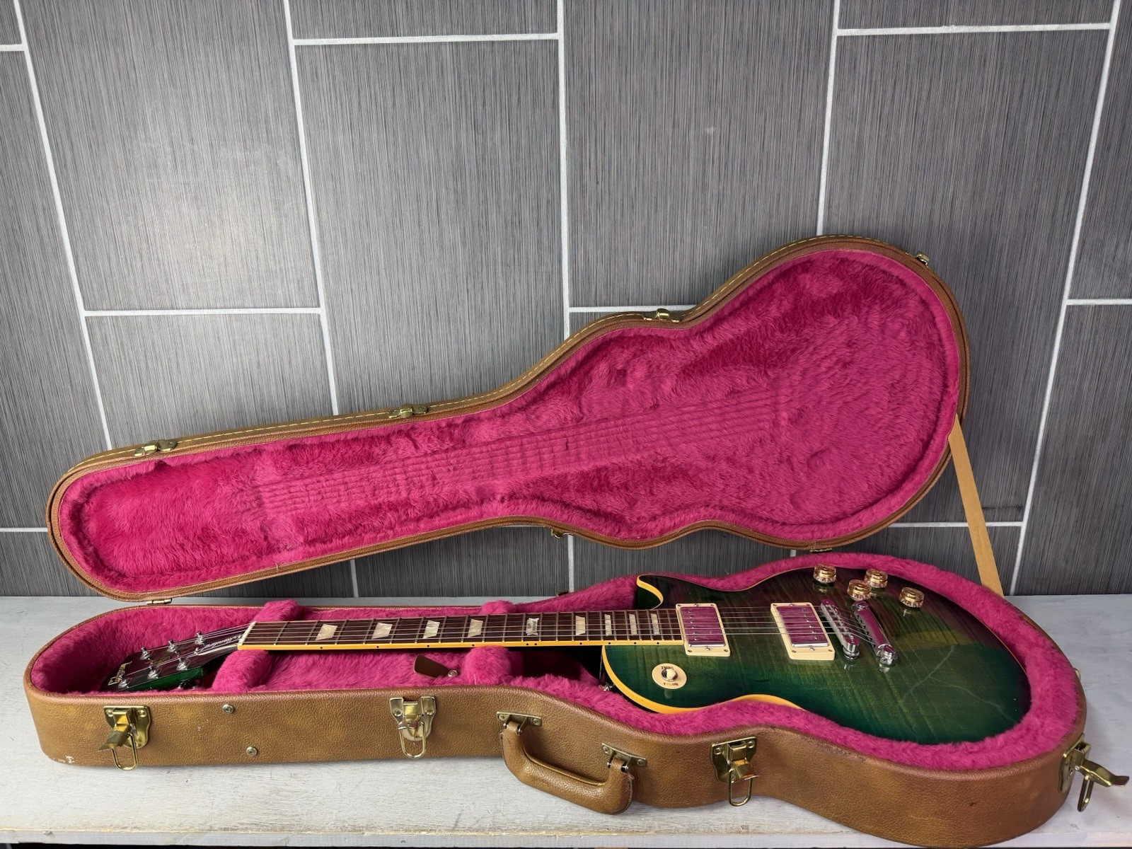2014 Gibson Les Paul Traditional 120th Anniversary Ocean Blue Flame Top w/ Case