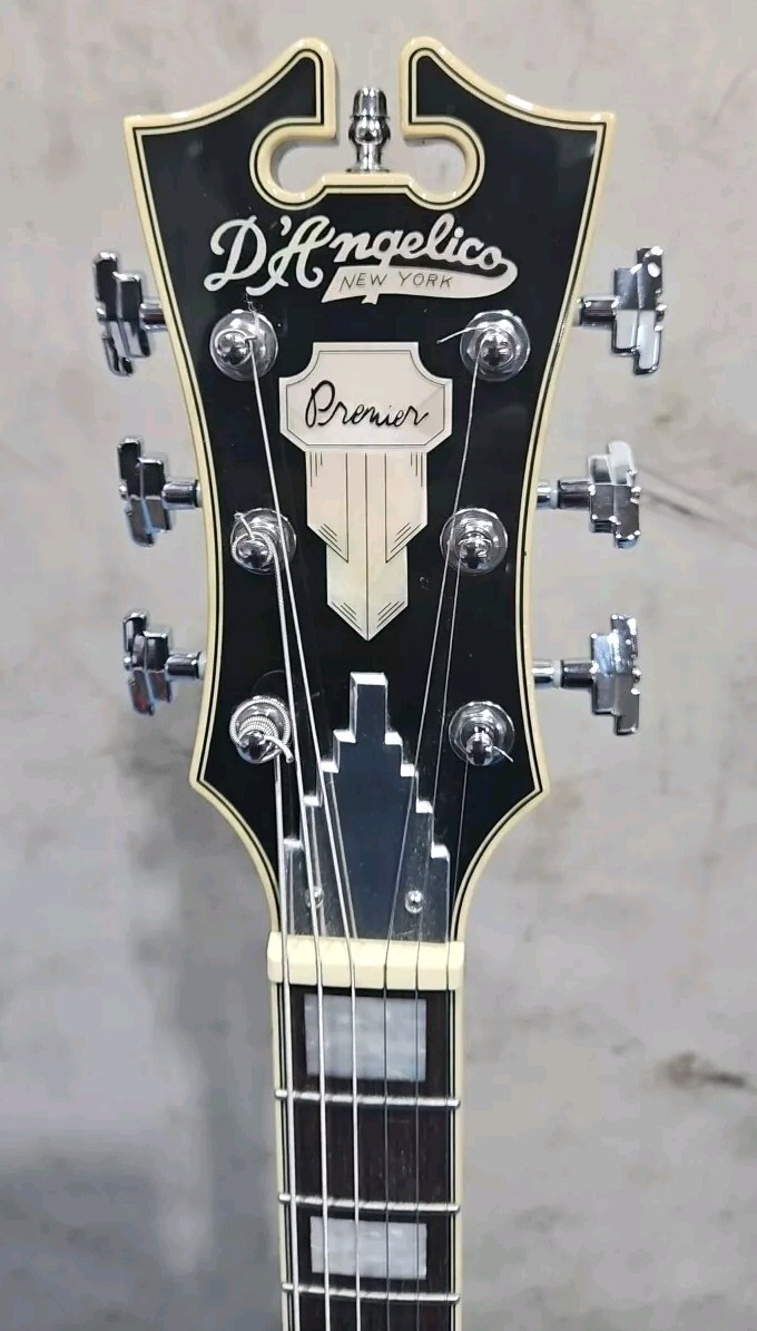 D’Angelico Premier New York Electric Guitar with Soft Case – Black