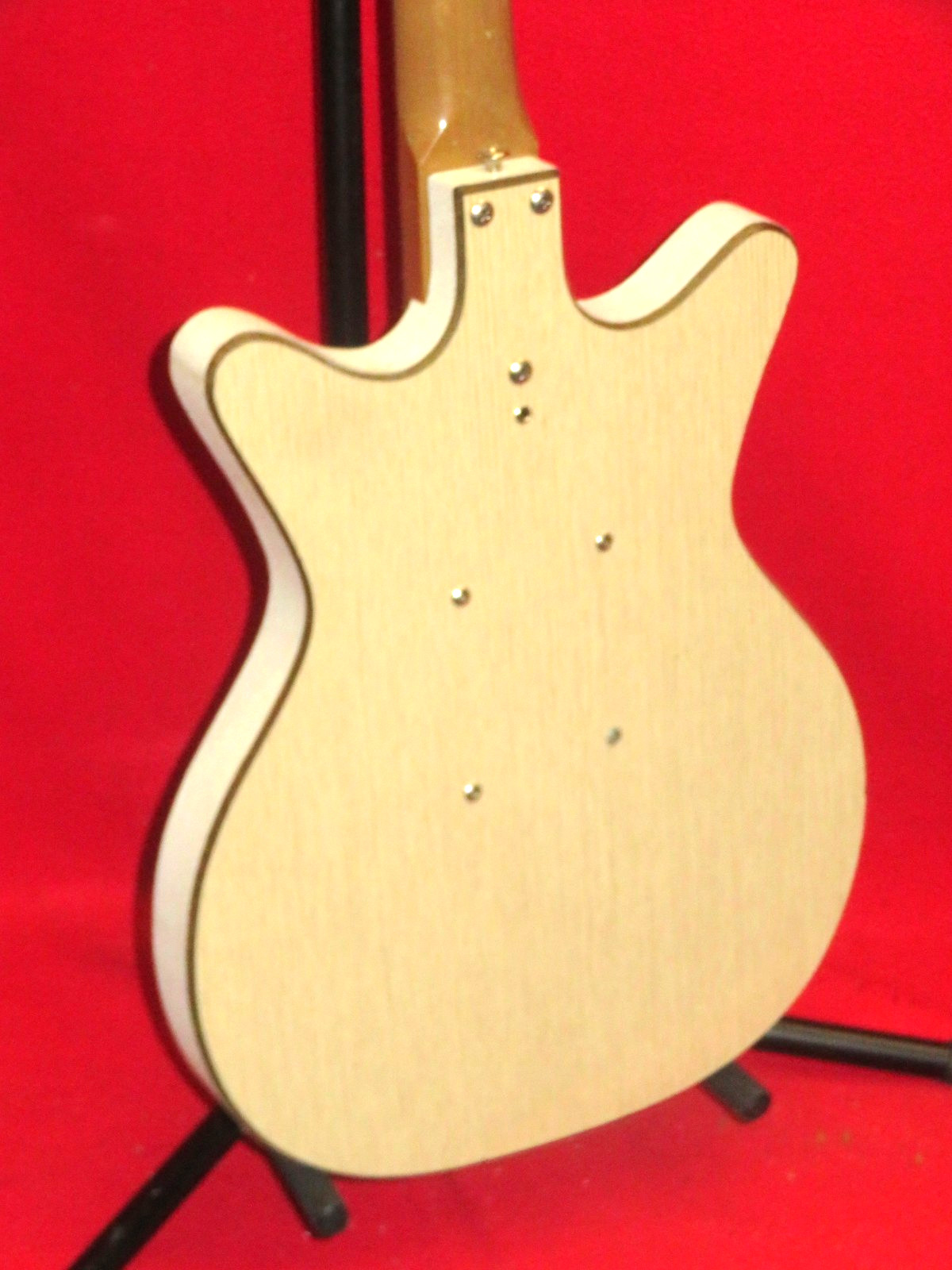 Danelectro 1963 Natural Model 5025 DC 2 Guitar w/ Case