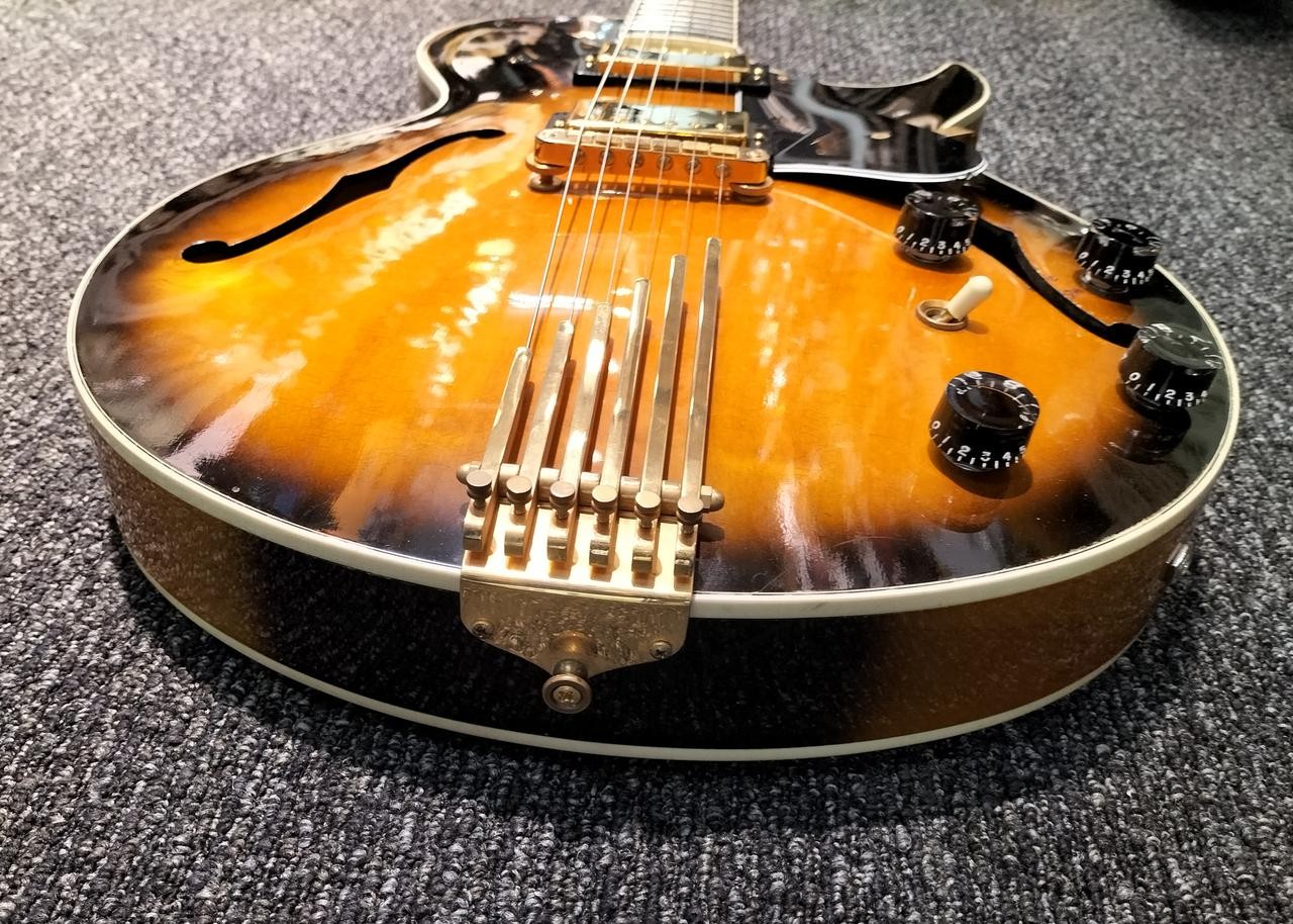 GIBSON Howard Roberts Fusion Used Electric Gutiar