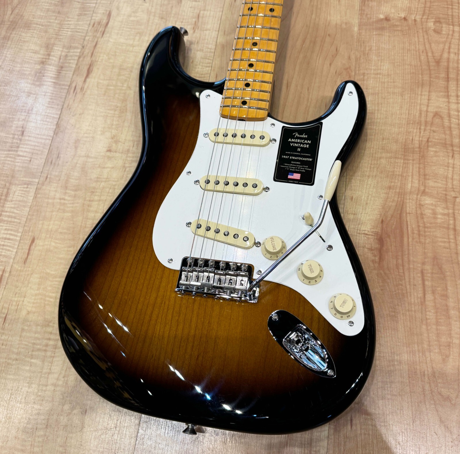 Fender American Vintage II 1957 Stratocaster Reissue Electric Guitar Sunburst
