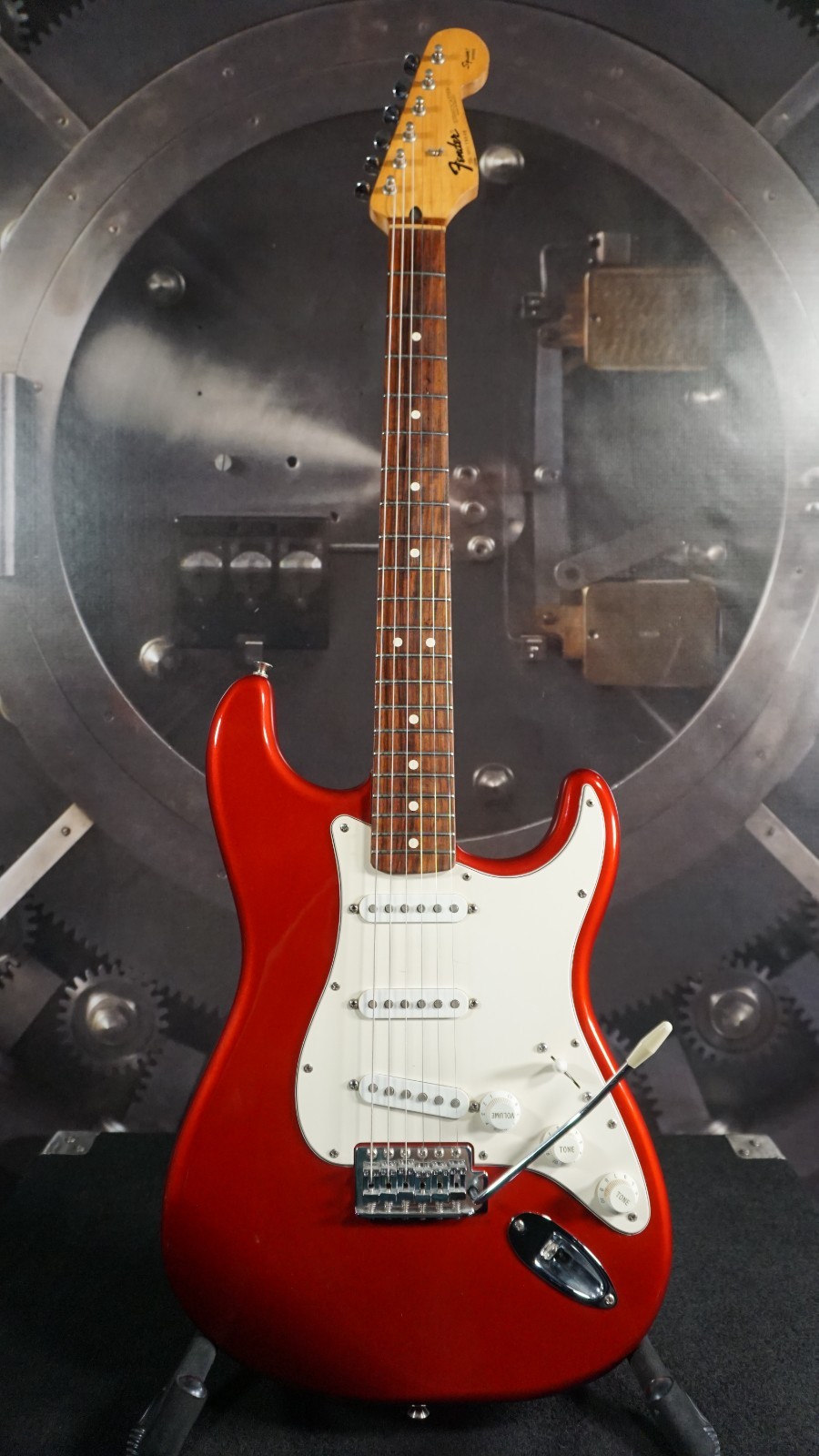 Fender Standard Stratocaster MIM – Squier Series – Candy Apple Red – Rosewood Bo