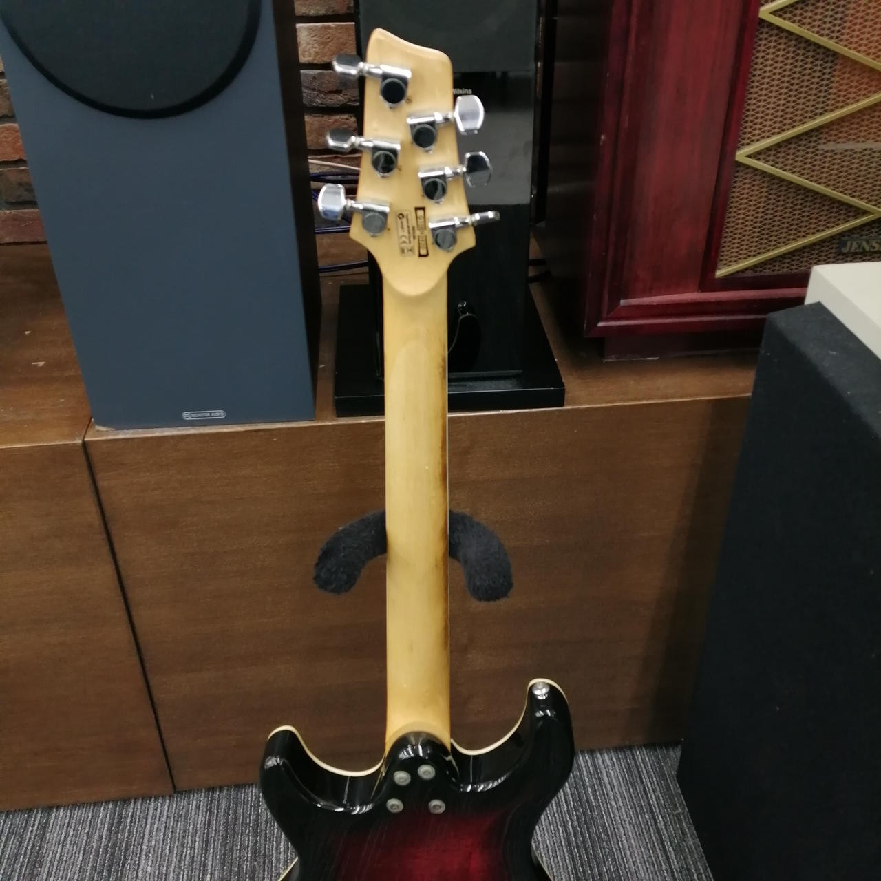 IBANEZ GIO SERIES Electric Guitar-02