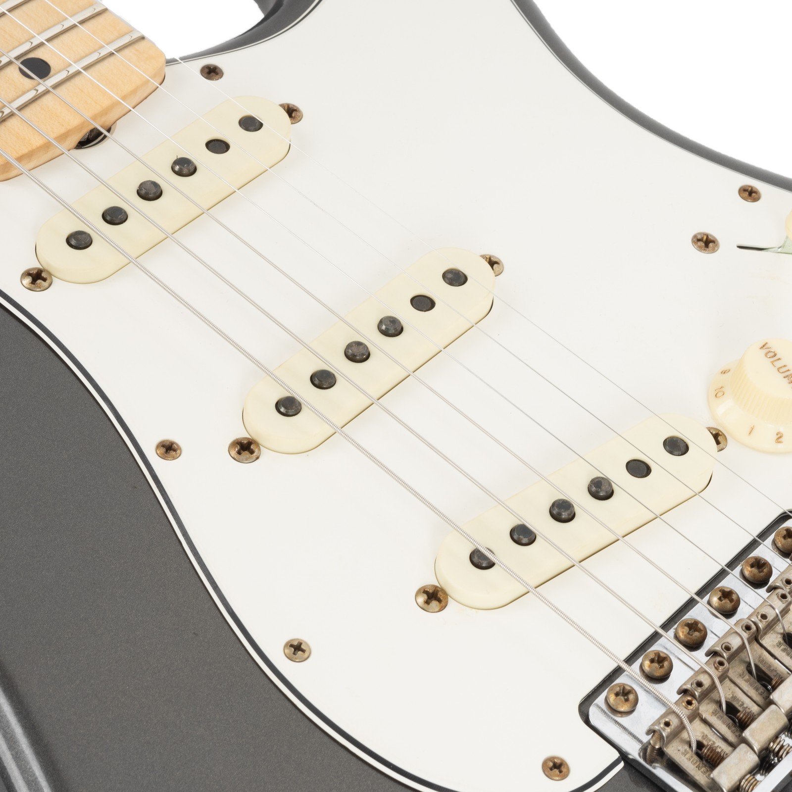 Used Fender Custom Shop 1969 Stratocaster Journeyman – Charcoal Frost Metallic