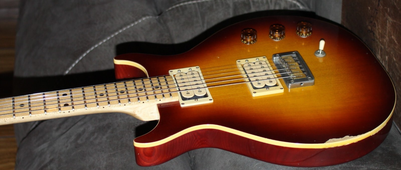 Very RAre 2pc CENTER SEAM! 1982 Washburn SB-8-Pro Setup-All Orig!43yr Old JAPAN!