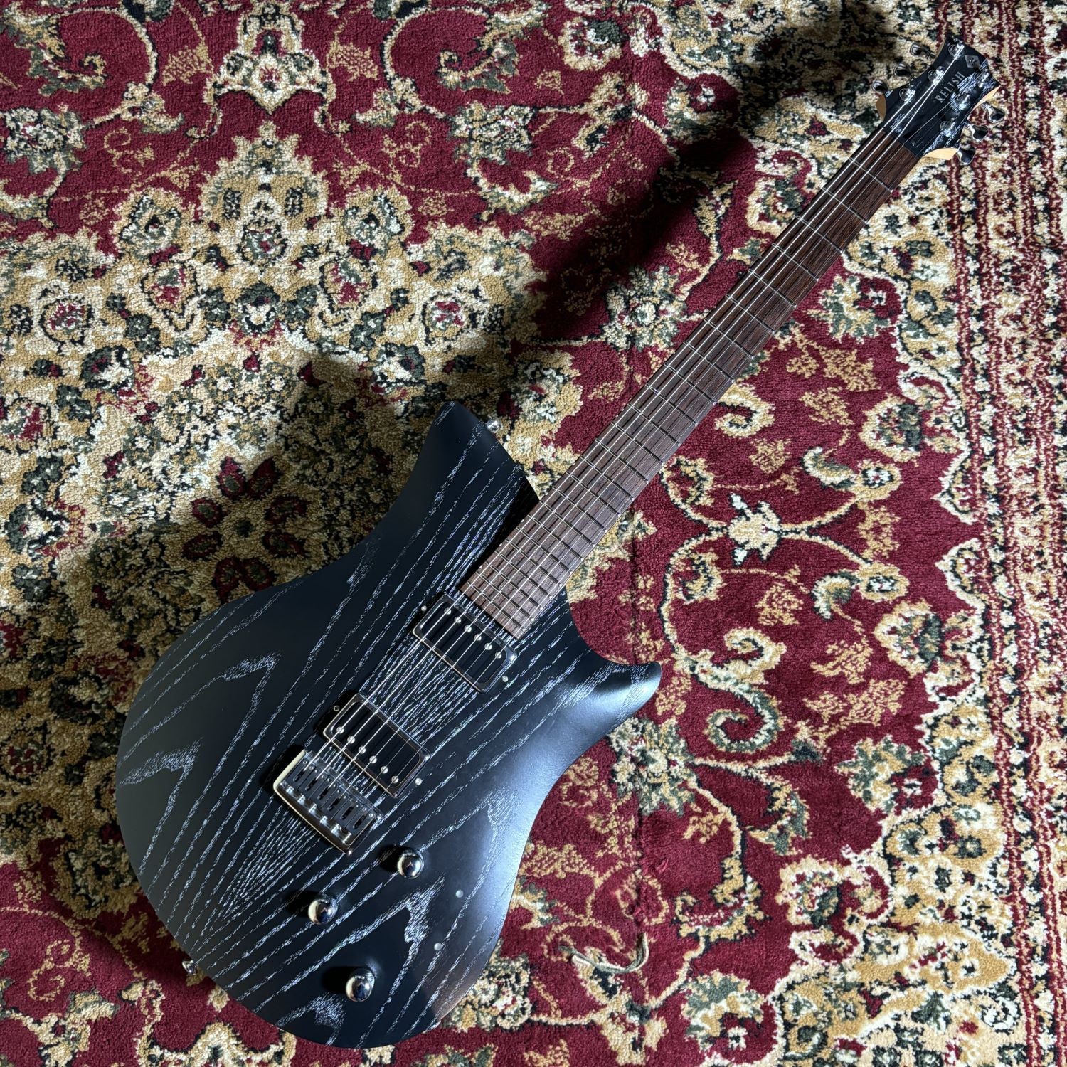 Used RELISH relish guitars SHADY JANE with PIEZO Electric Guitar