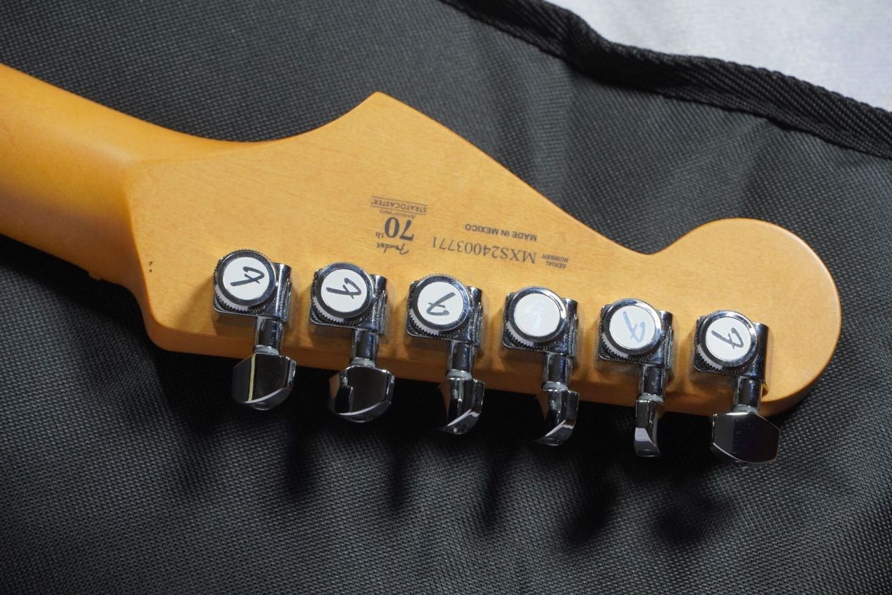Fender Player Plus Stratocaster Olympic Pearl 3.64kg 285946