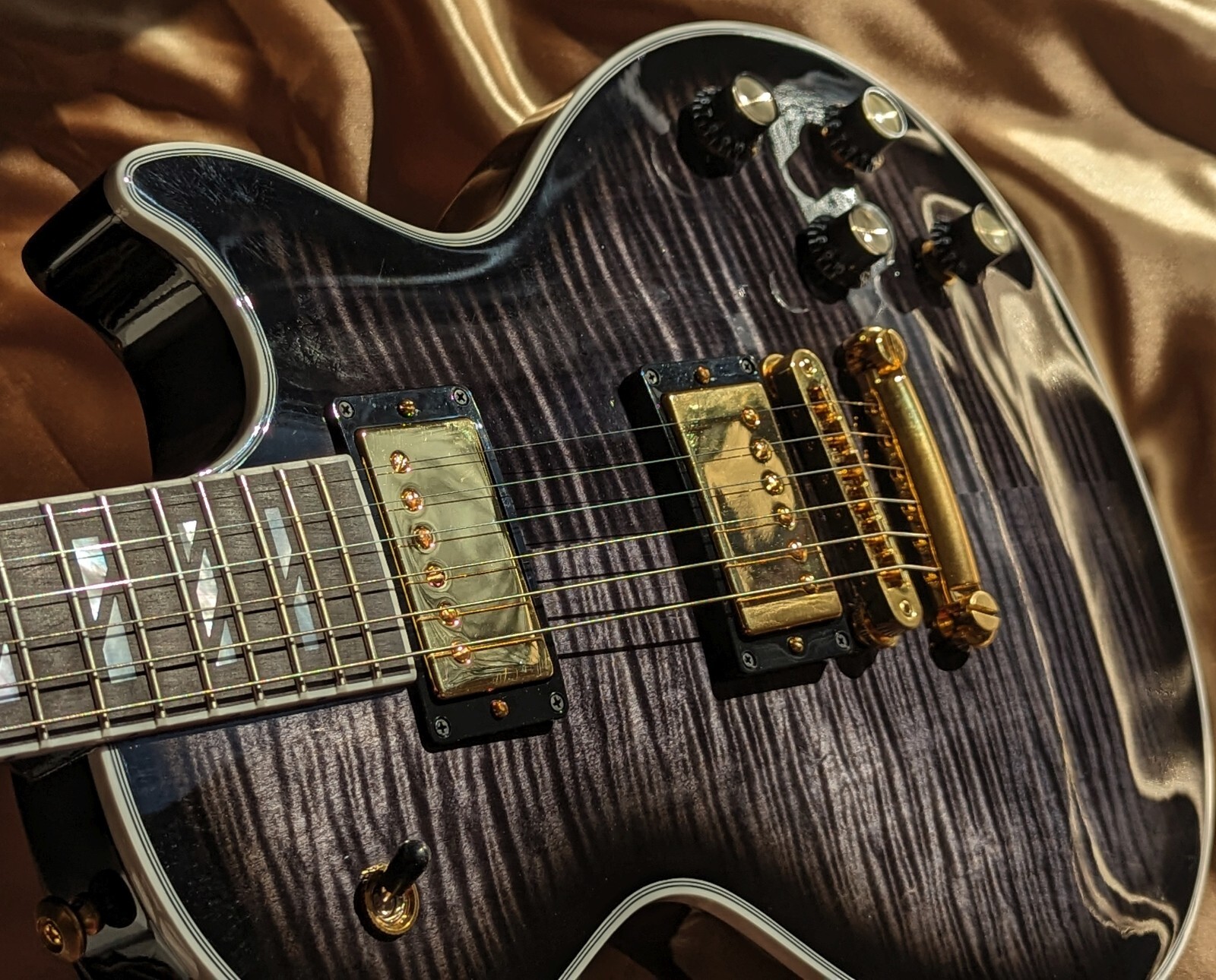2023 Gibson Les Paul Modern Supreme – Translucent Ebony