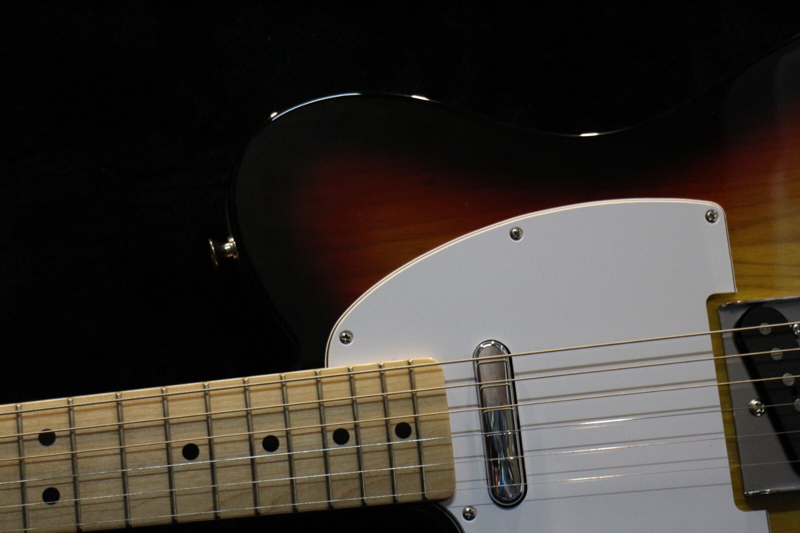 NEW Fender Japan Telecaster Tradnl 70s MN LH3TSB Left-Handed Burst GT290 230518