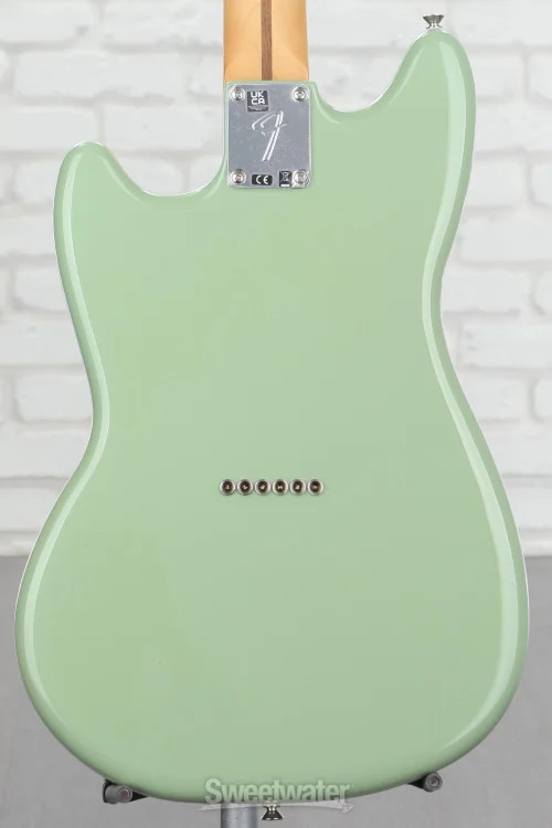 Fender Player II Mustang – Birch Green with Rosewood Fingerboard