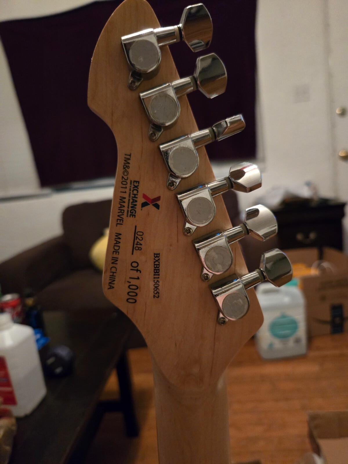Peavey Marvel Rockmater, Captain America Edition