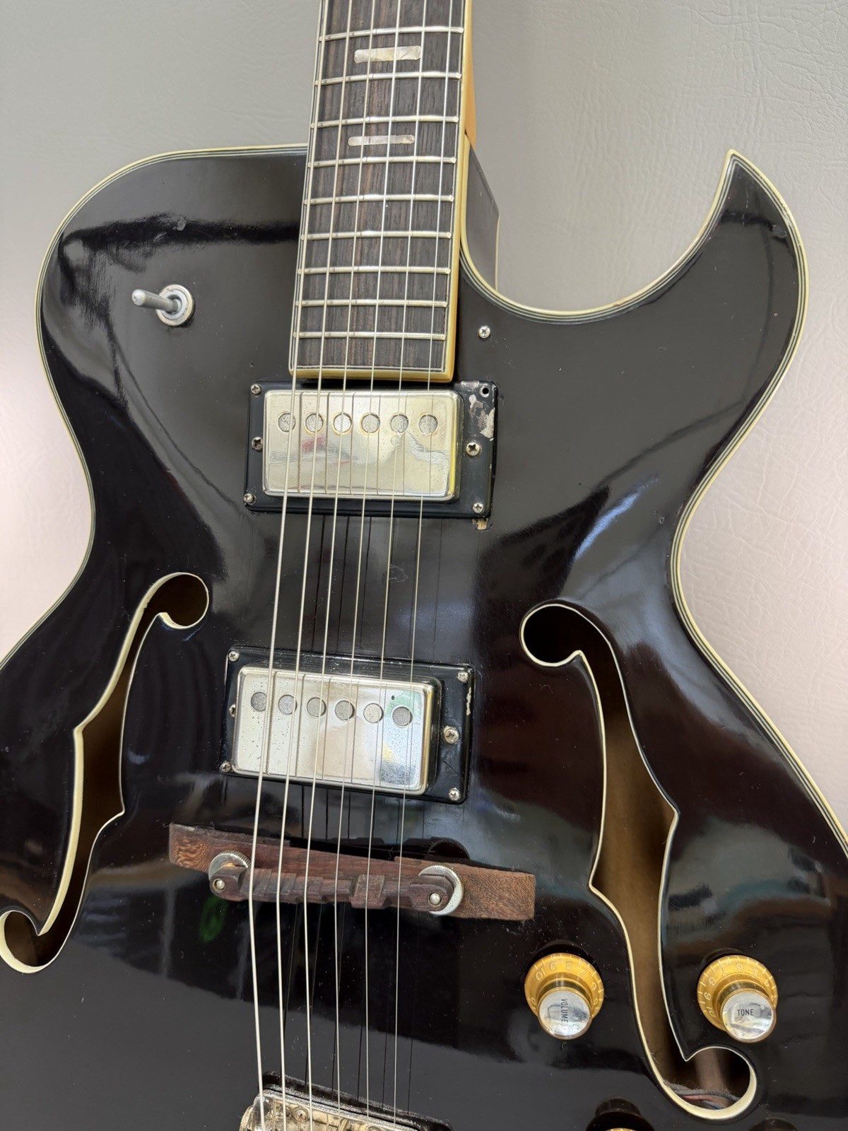 Vintage Crown Semi Hollow Guitar 60’S Made in Japan by Kawai Teisco