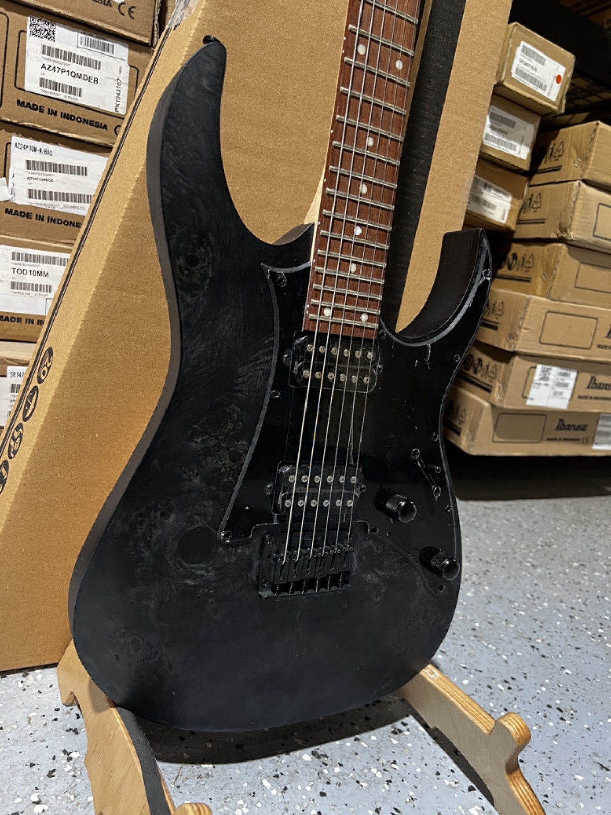 Ibanez Standard RGR431PB Electric Guitar – Charcoal Grey Flat