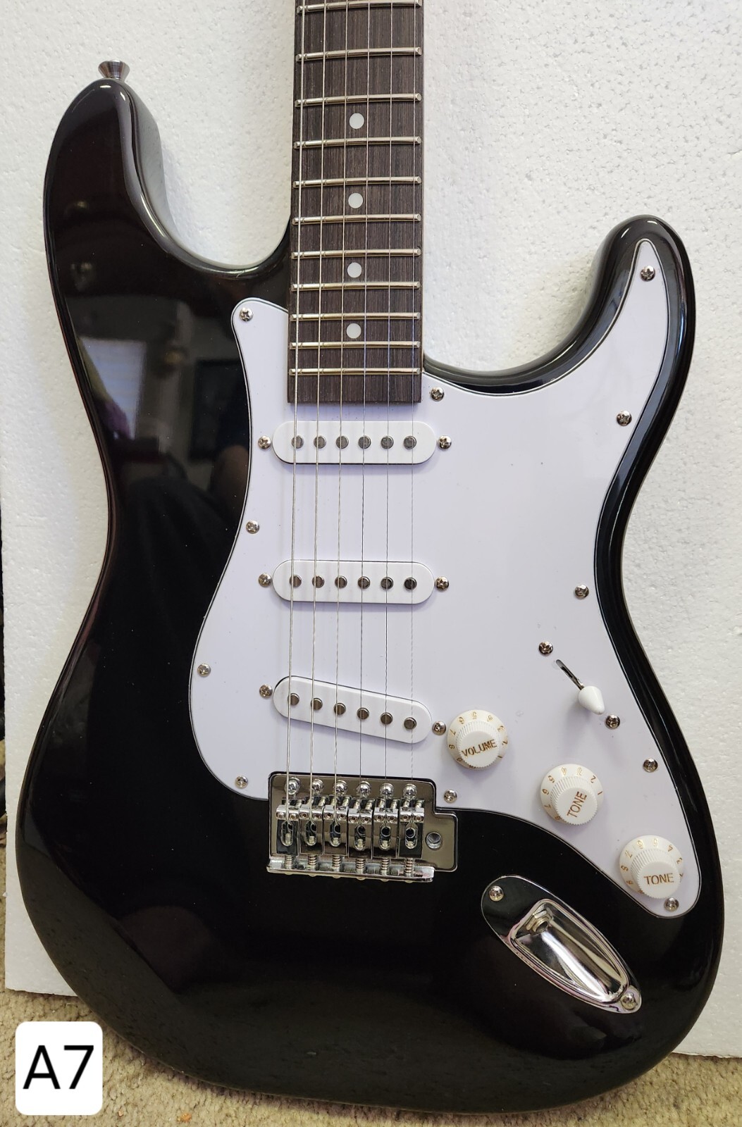 Ktaxon SSS Strat Style Electric Guitar -FULLY SETUP & FREE SHIPPING!