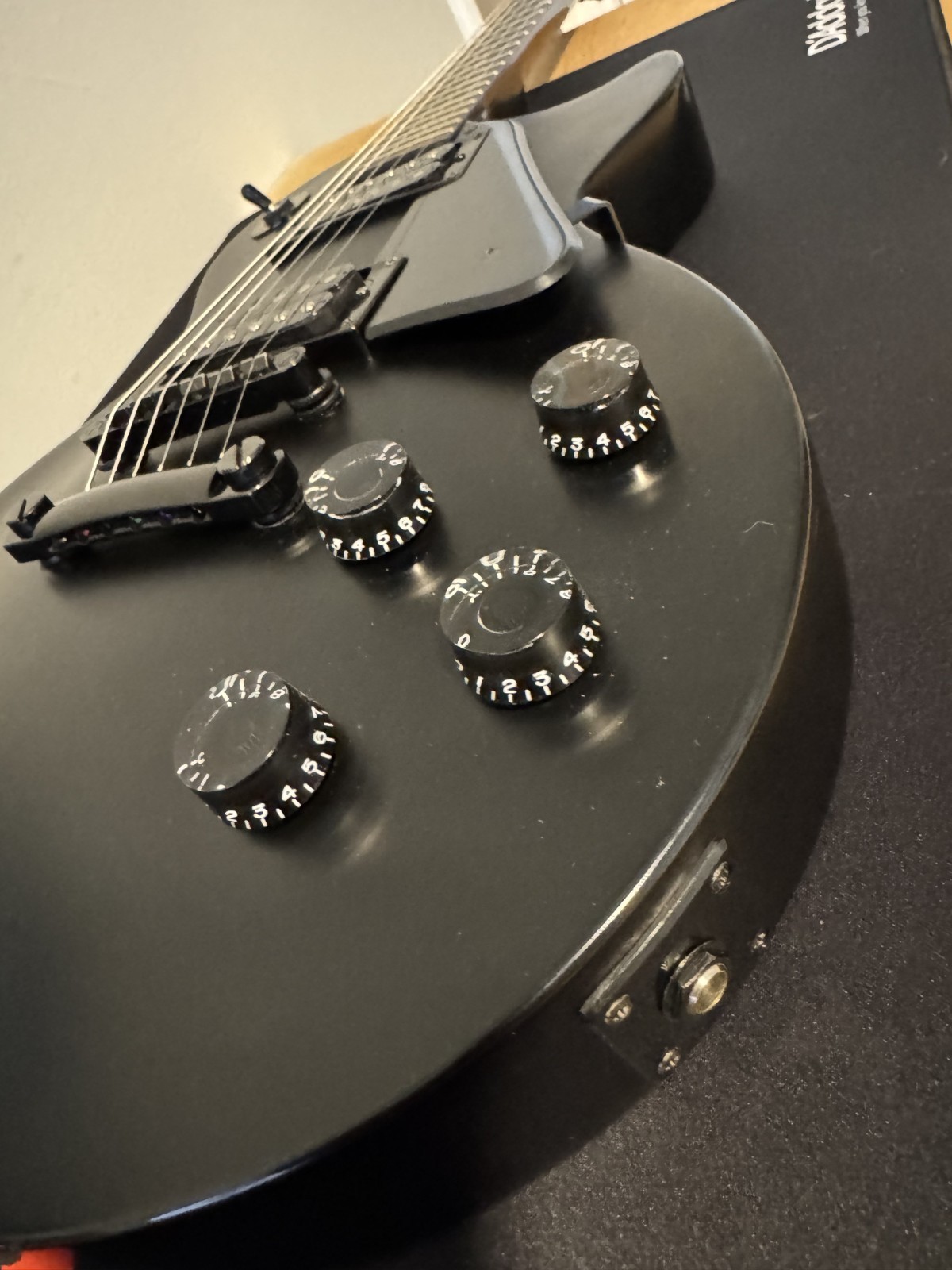 2005 Epiphone Les Paul Goth w/ Hardshell Case • 100% Original