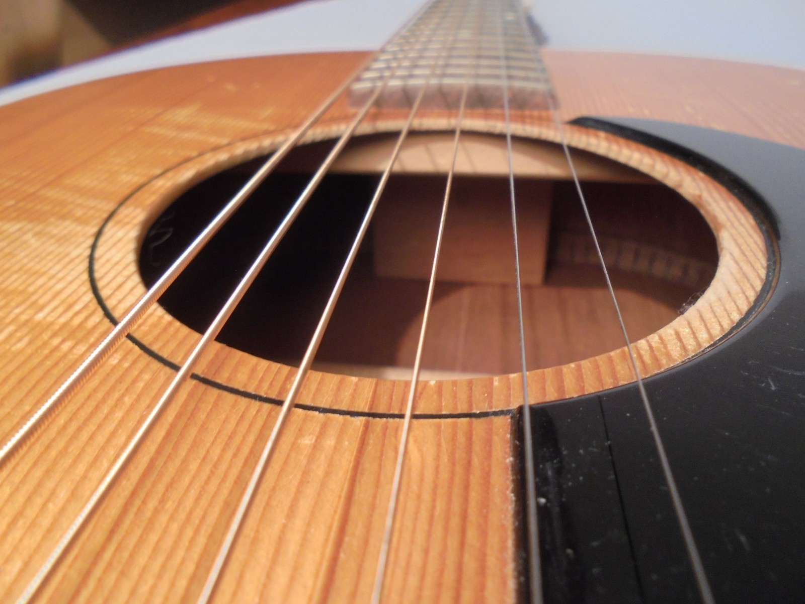 Vintage 1960’s Gibson Acoustic Guitar & Case