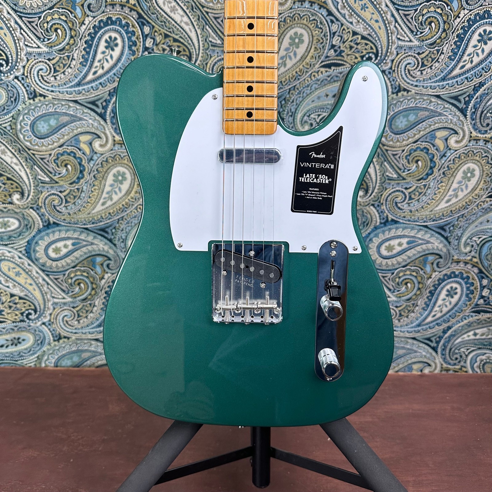 Fender Vintera III Late ’50s Telecaster Sherwood Green Metallic w/Gig Bag