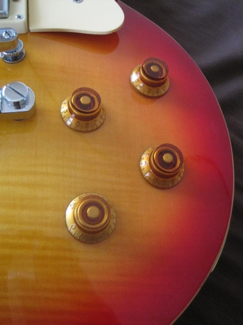 Tokai Love Rock Les Paul Type Cherry Sunburst Serviced Electric Guitar Used