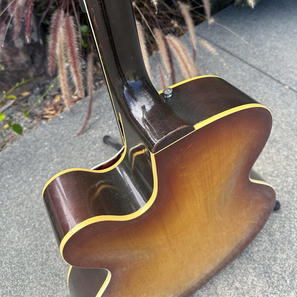 Epiphone 1964-1966 E-252 Broadway Vintage Archtop Hollowbody Electric Guitar w/