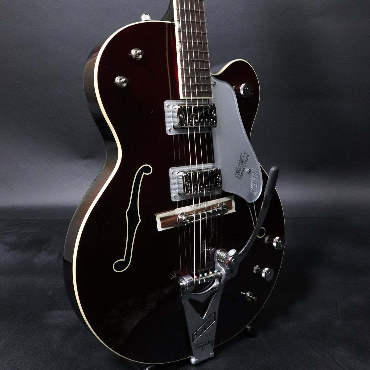 Gretsch G6119T-62 Vintage Select Edition ’62 Tennessean with Bigsby Dark Cherry