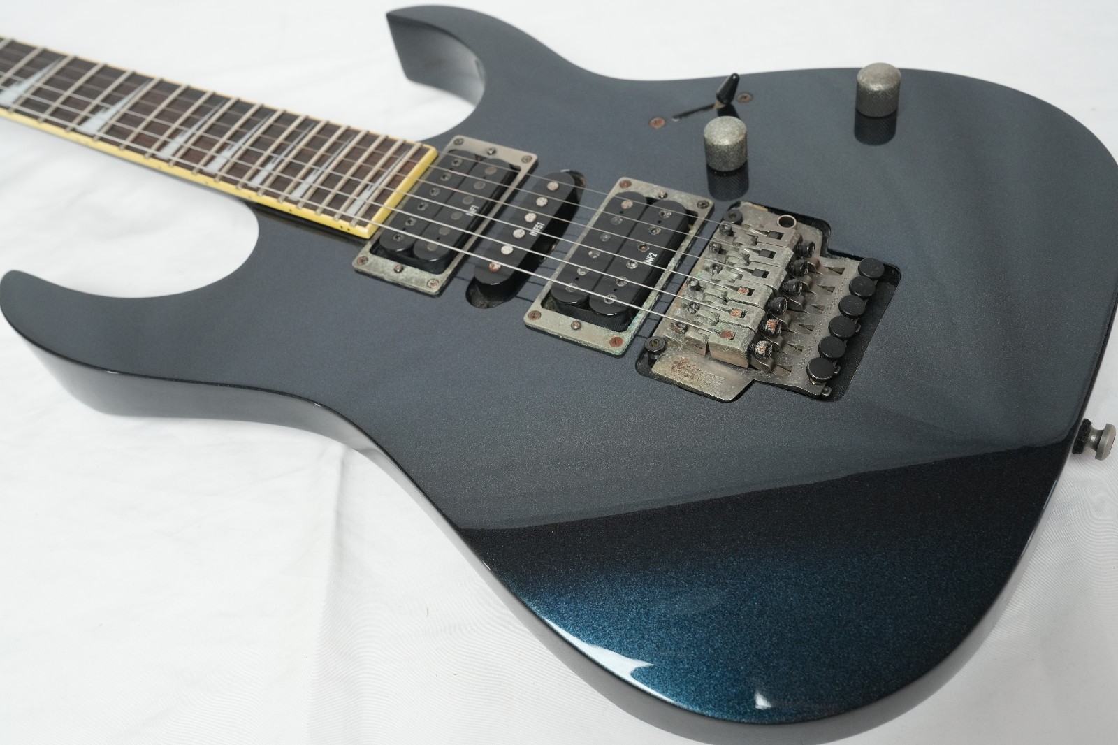 IBANEZ RGRT 47 DX NAVY METALLIC Through-Neck RG (2002 model)