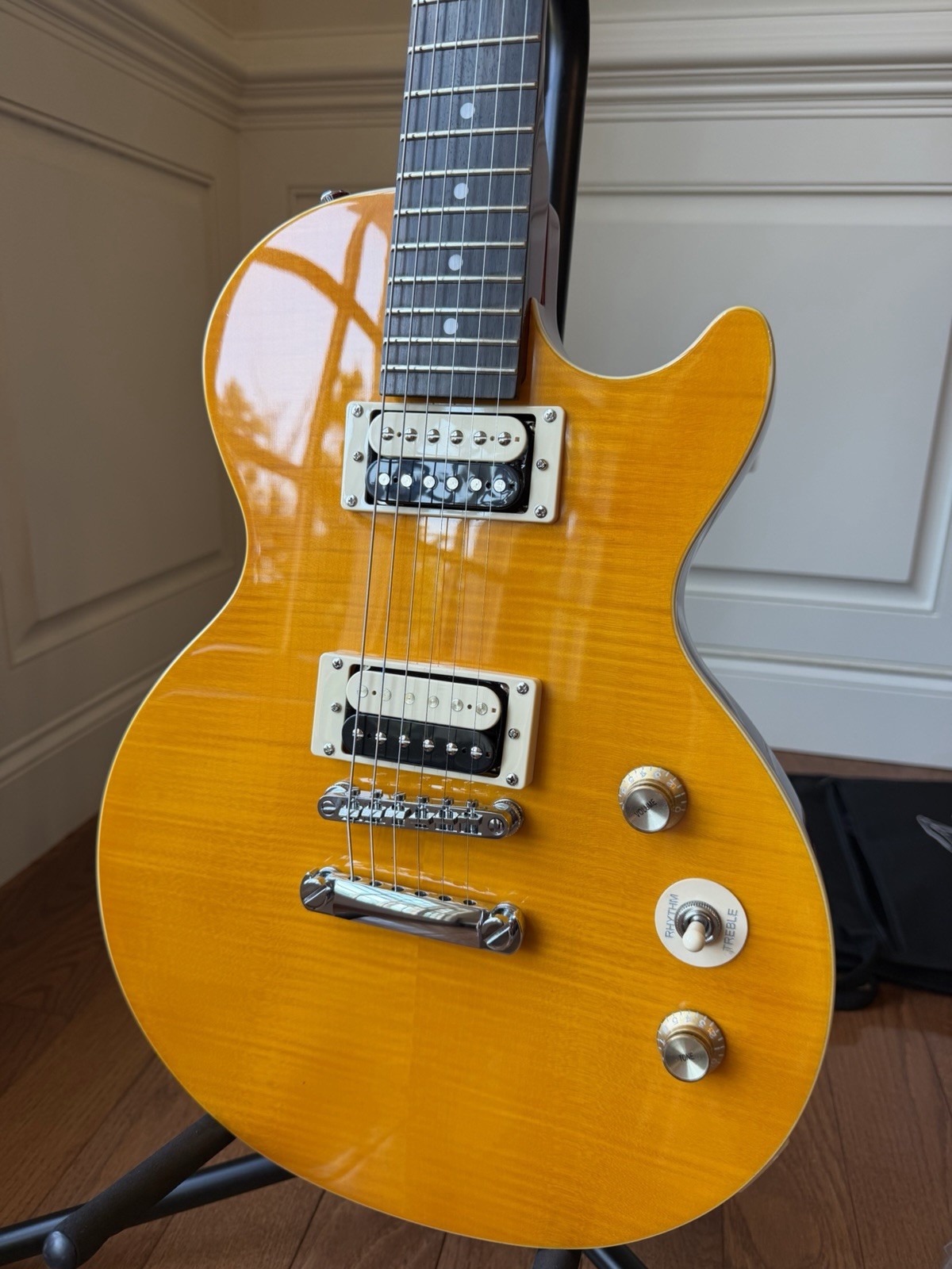 Epiphone “AFD” Slash Les Paul Special II Outfit – Appetite Amber