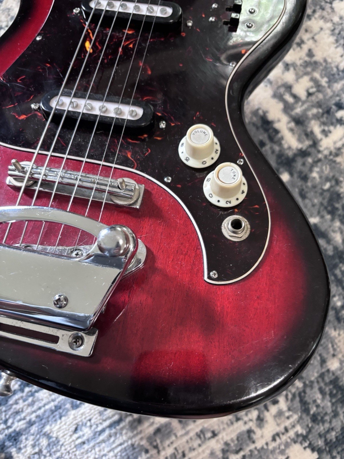 VINTAGE 60s-70’s SORRENTO ELECTRIC GUITAR