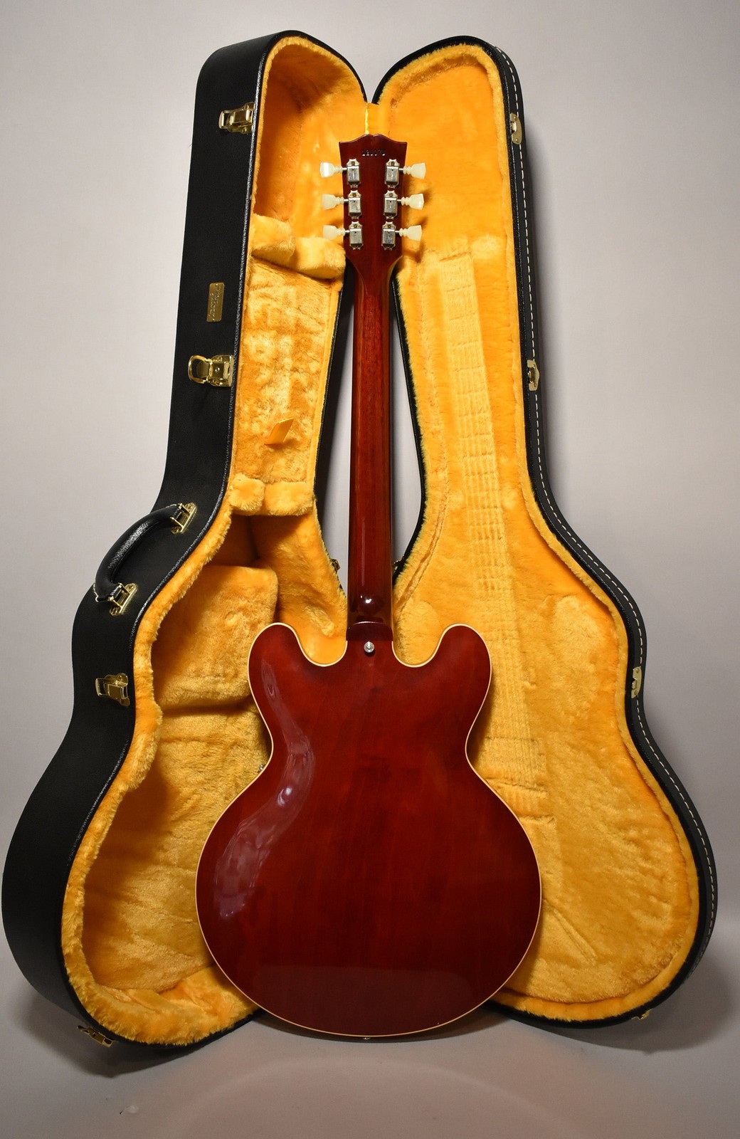 2022 Gibson Custom ’61 ES-335TDC Dot Reissue Cherry w/OHSC