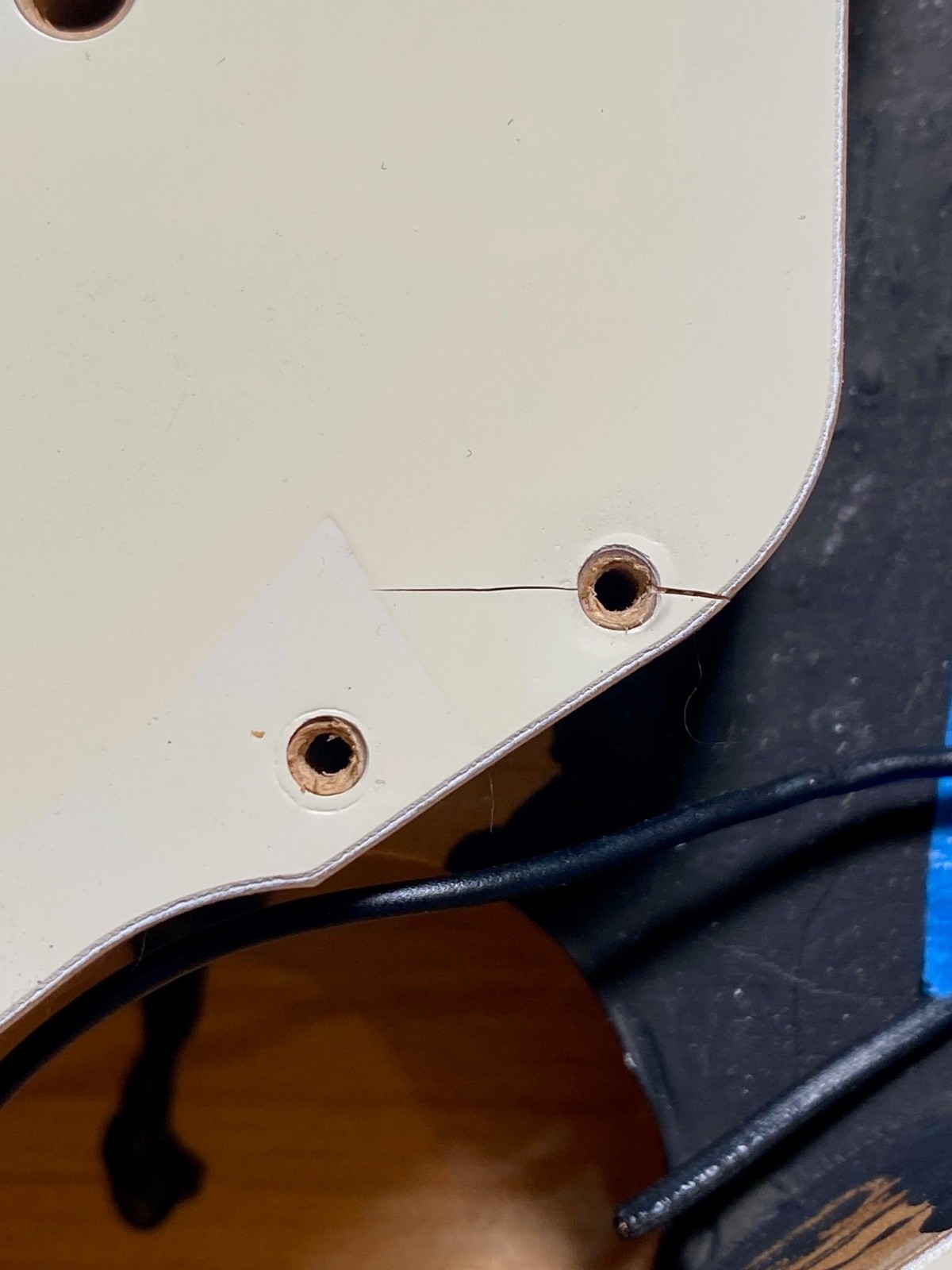 FENDER MUSTANG player guitar body, only MIM olympic white