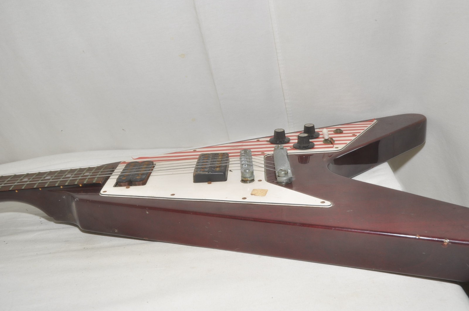 ARIA PRO II Flying V Electric Guitar Ref. No 7789