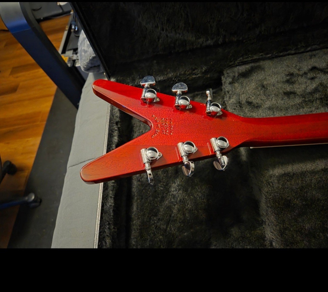 Dean USA Custom Shop V Patents Pending Trans Cherry Sunburst 2020