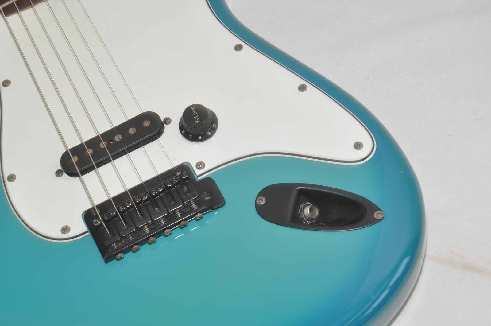 Bill Lawrence Stratocaster type Electric Guitar Ref.No 7019