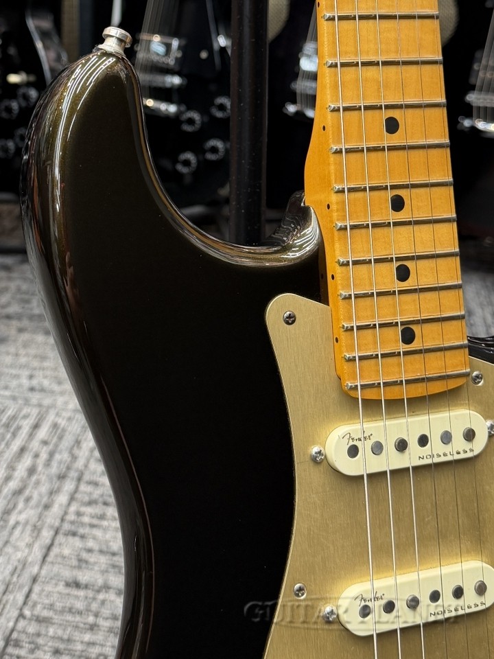 Fender American Ultra Stratocaster HSS -Texas Tea Maple- 2019 model, 3.75kg