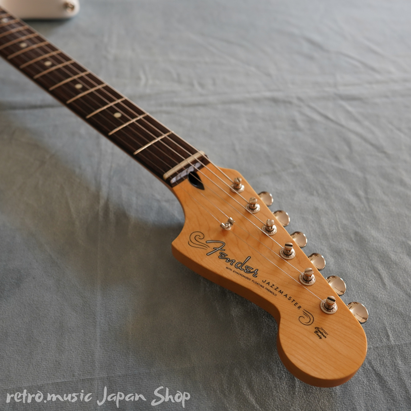 Fender Made in Japan Hybrid II Jazzmaster Rosewood Arctic White Electric Guitar
