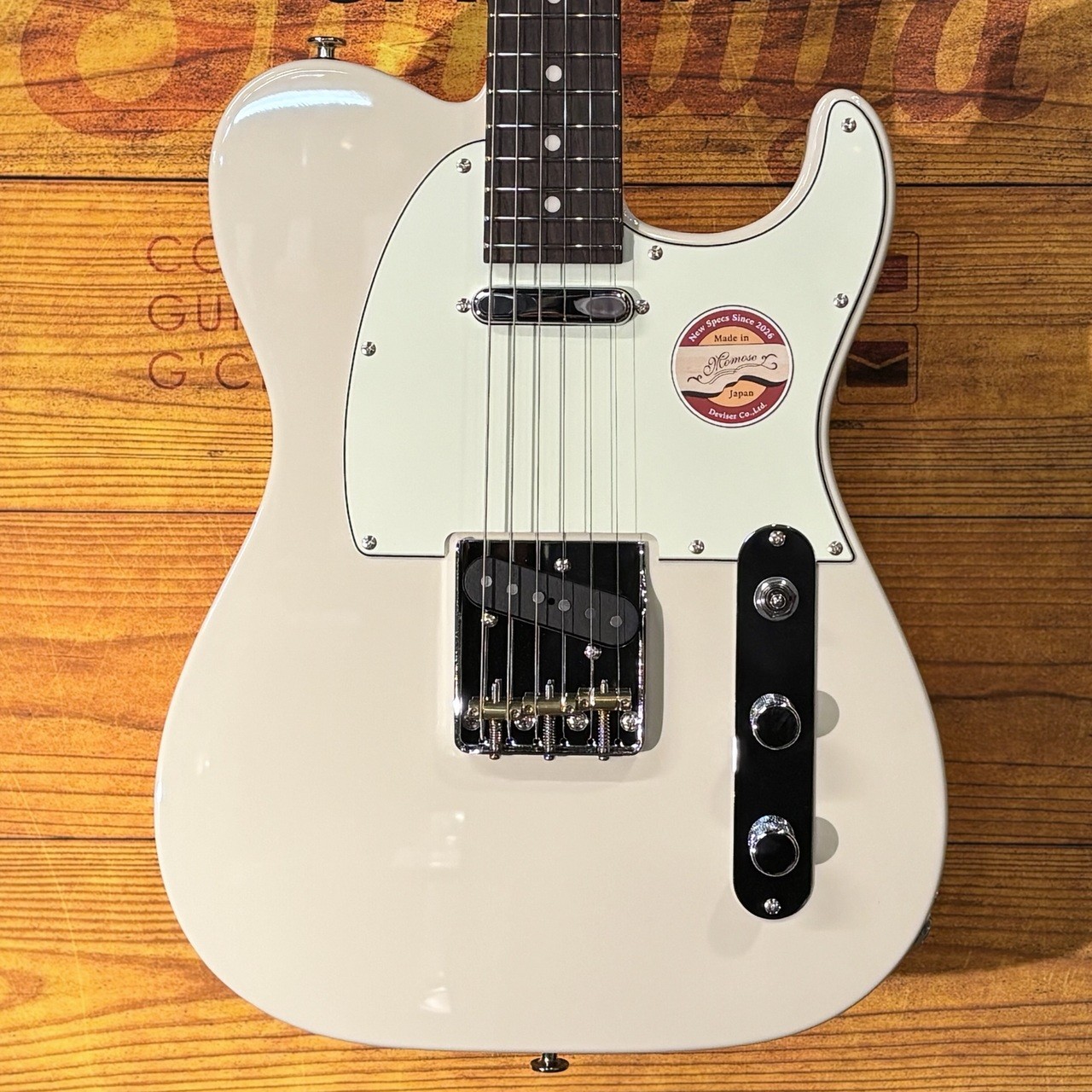 Momose MT1/R Olympic White Electric Guitar 3.4kg 2026 Model Used