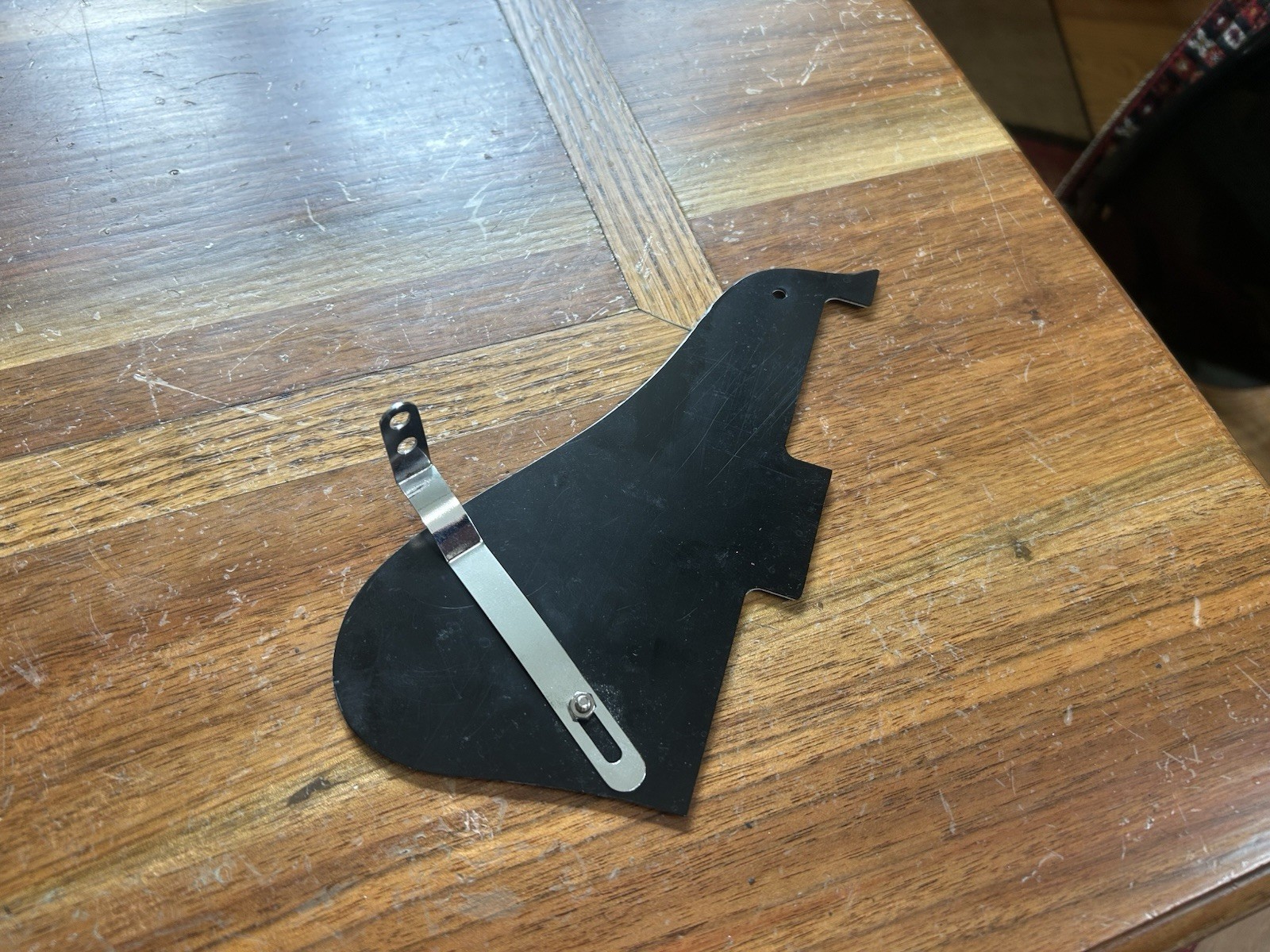 Fender Starcaster Black Pick Guard With Bracket EXT COND