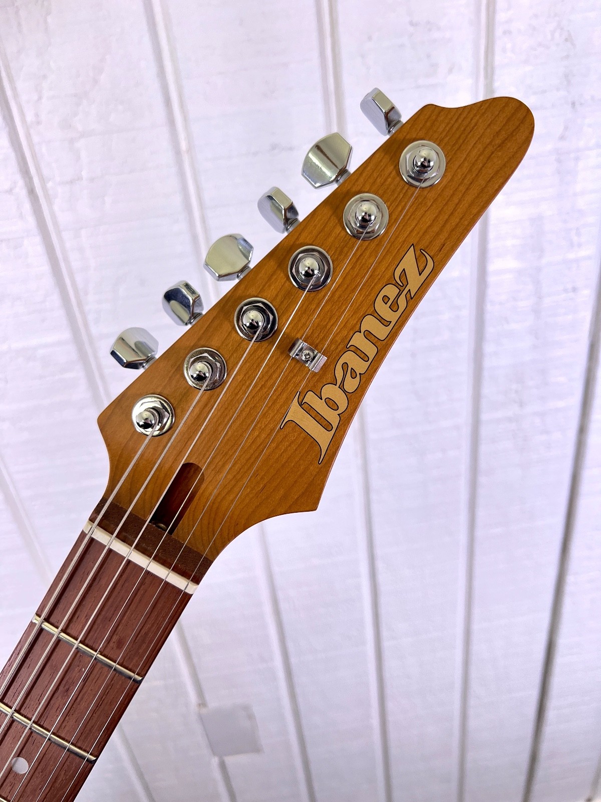 Ibanez AZ24S1FVLS Violin Sunburst
