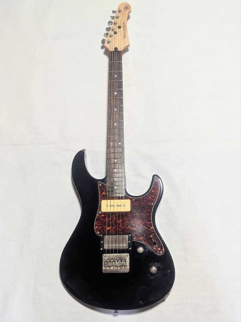 YAMAHA PAC311H BL P-90 Guitar Free Shipping