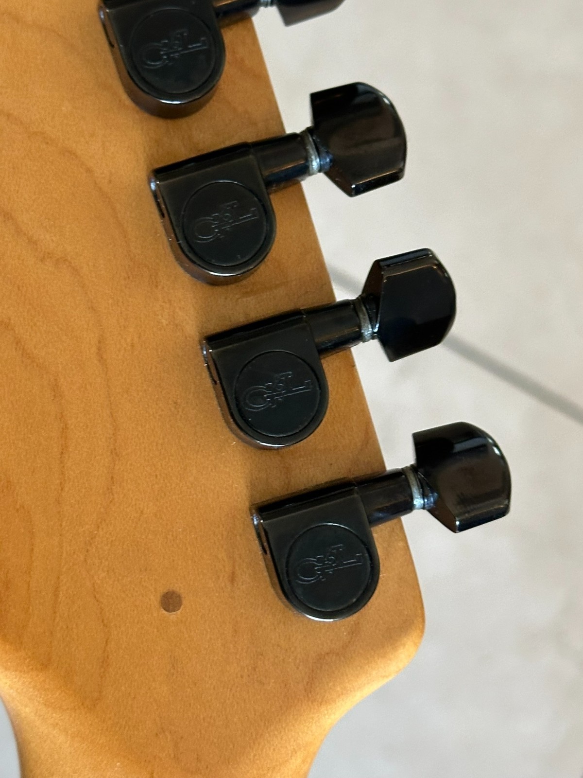 G&L (by Leo Fender) “Climax Plus” Made in USA Rare – Very Good Condition – READ