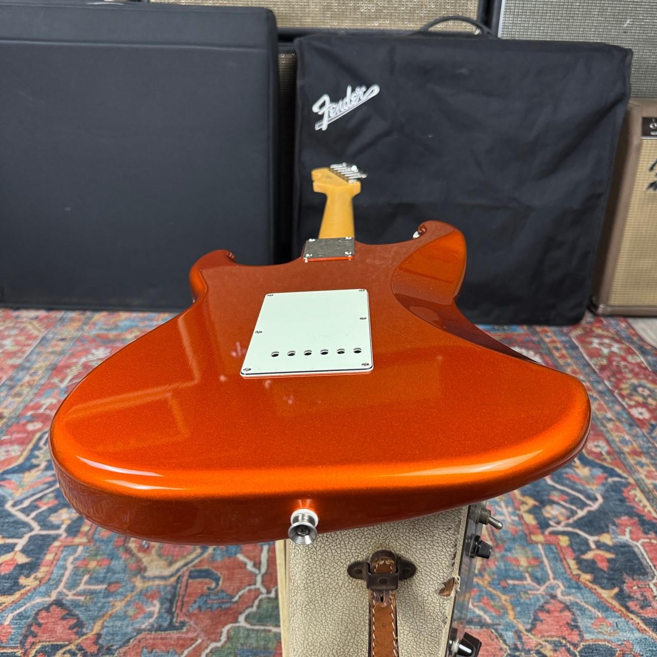 *Video* Fender Hybrid 60’s Stratocaster w/USA Vintage Pickups Candy Tangerine –